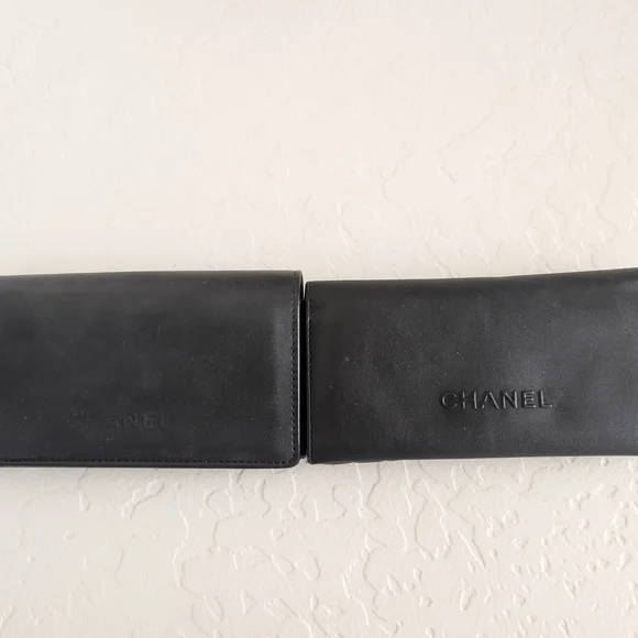 Chanel Black Leather Large Eyeglass/Sunglasses Case. EUC - Picture 8 of 12